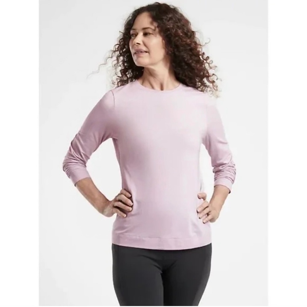 Athleta Outbound Top LongSleeve